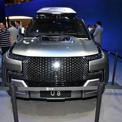 Максимальная мощность 220 кВт литий-железофосфатная батарея 2023 BYD Yangwang U8 Range Extended SUV