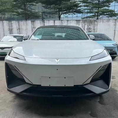 Чанган Дип Блю S7 EV Авто внедорожник Автомобиль с батареей мощностью 94,3 кВтч 4997x1963x1455 мм