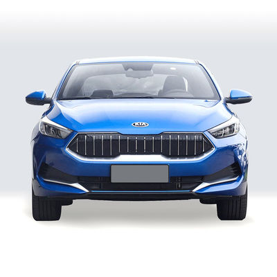 KIA K3 EV Электромобиль 5 мест 410 км для семейного использования и Потребление электроэнергии КВт-ч 13.6
