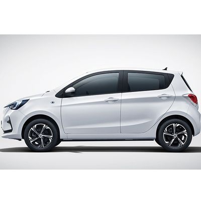BenBen E-Star хорошая версия электрический подержанный автомобиль с 301 км чисто электрического круизного диапазона
